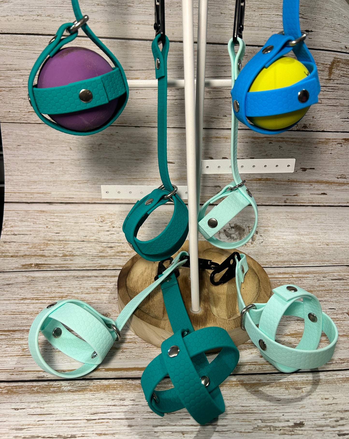 Hexa Tennis Ball Holder - Pastel Green - Barkshire Braids