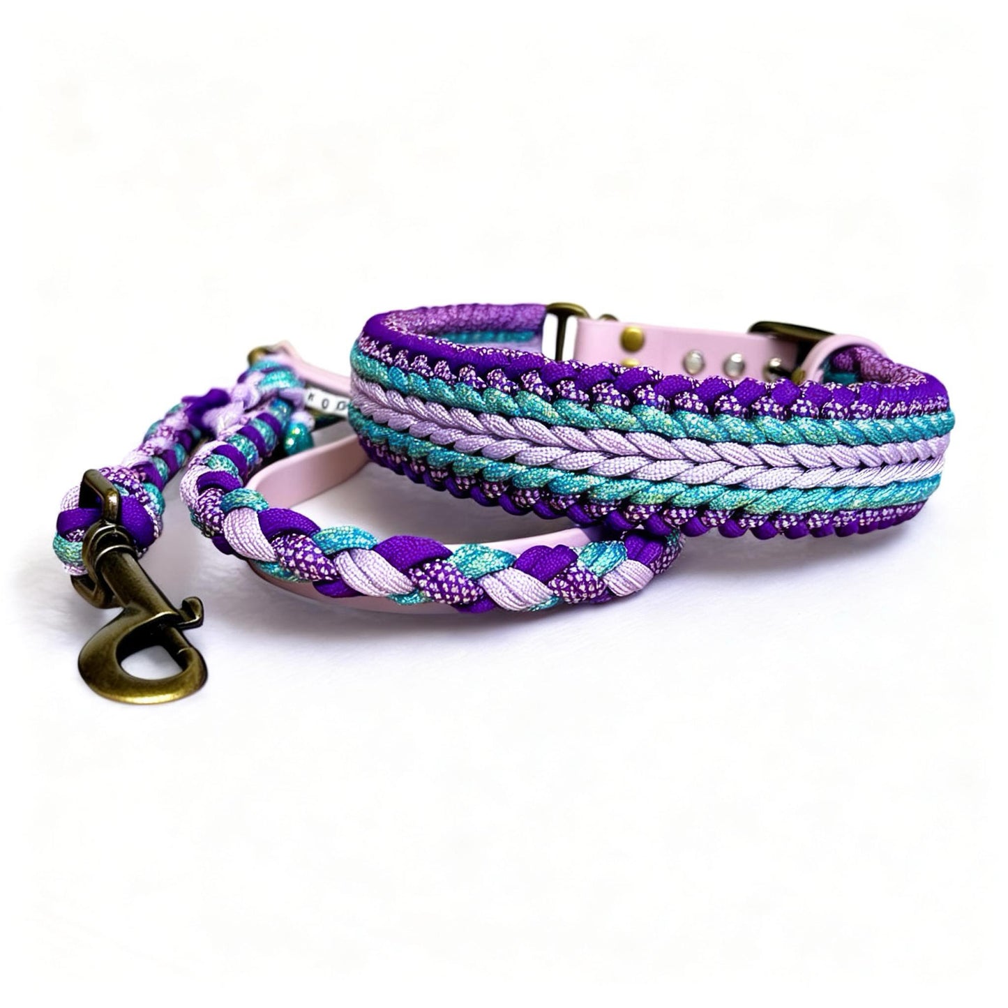 The Burghfield Paracord Collar - Custom