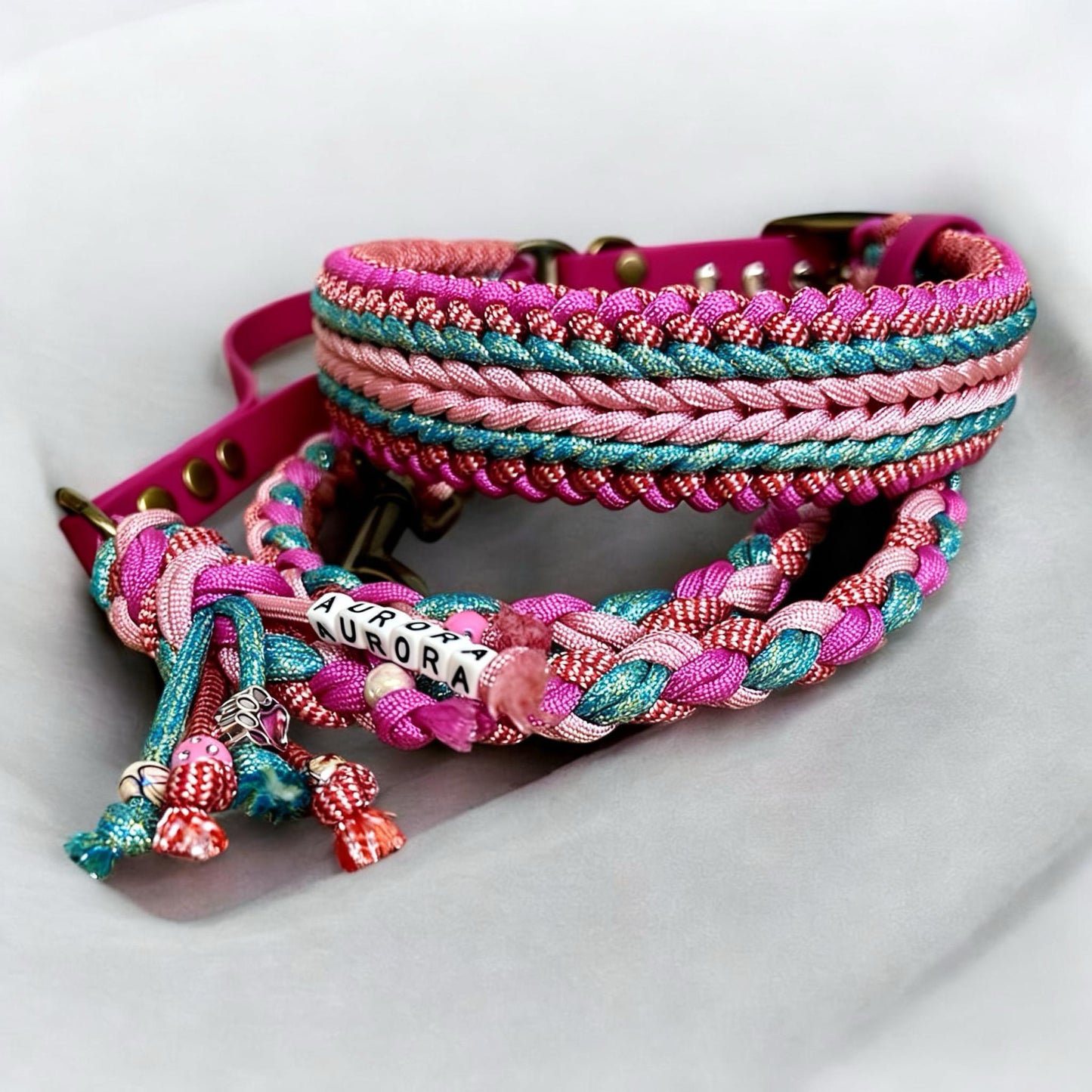 The Burghfield Paracord Collar - Custom