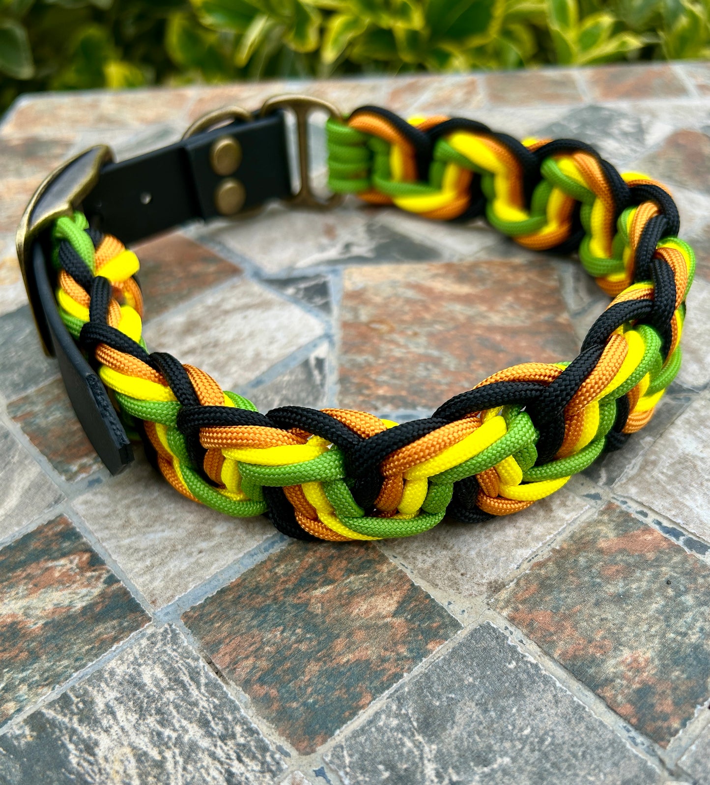 The Basildon Collar - Sunflower