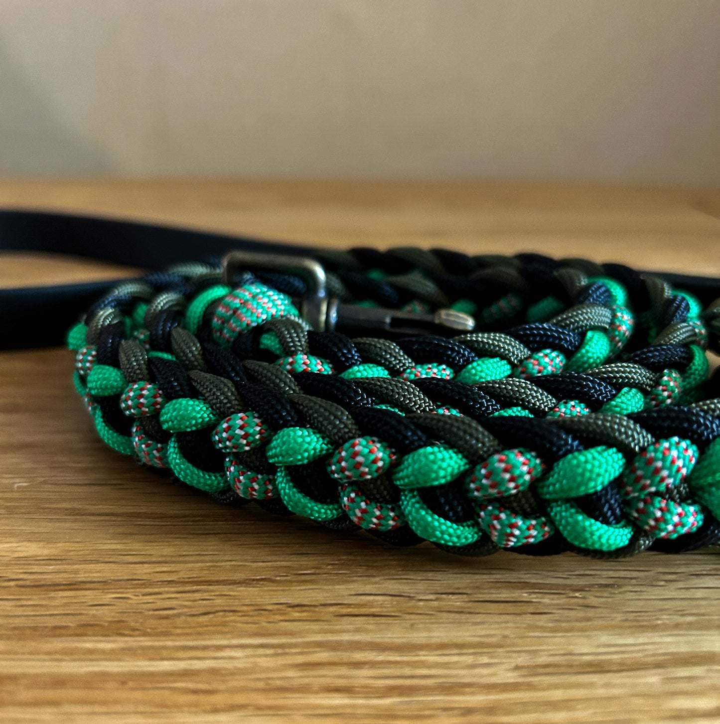 Kara Yatsu Lead - 1M